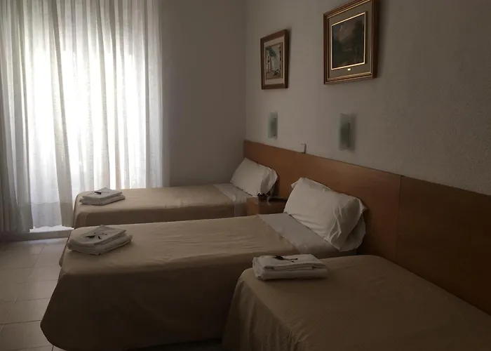 Hostal R. Lido